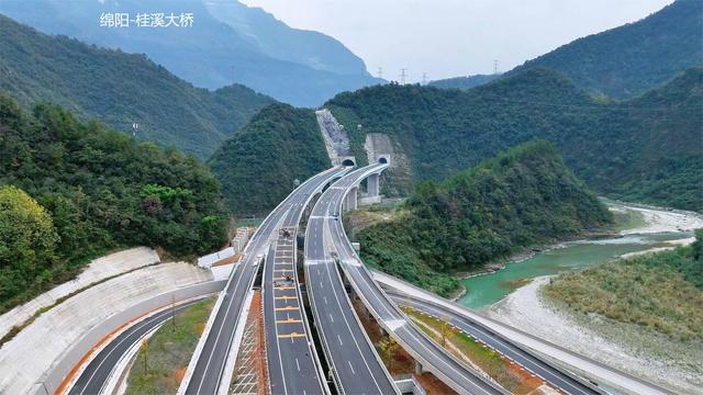 明日通车、暂时免费 四川11个新开通高速项目通行指南来啦