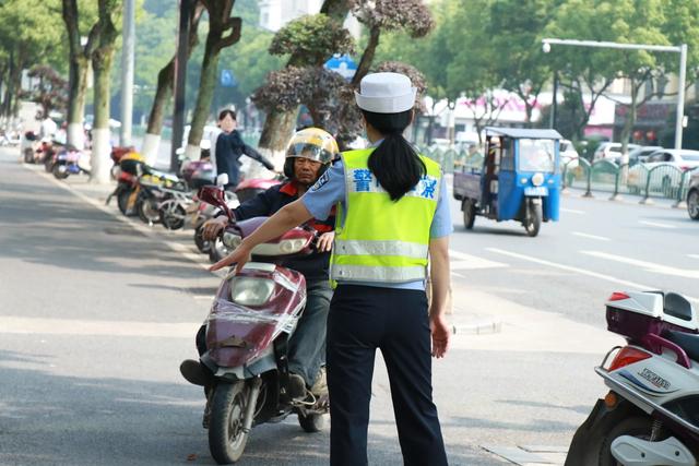 交警：电动车、三轮车要驾照，考驾的详细流程、收费来了