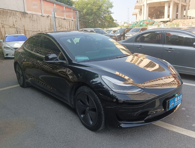 花17.8万高价买辆20款特斯拉Model 3，电池衰减严重，该不该退车？