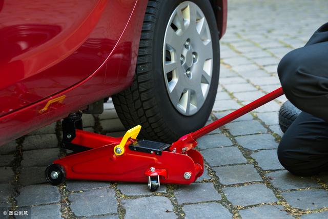 这7种常见的汽车维修专用工具，你都会用吗？