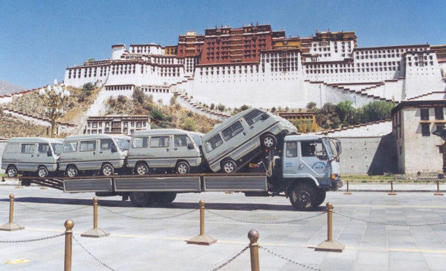 “国民神车”五菱宏光发展史：从拖拉机到微型车“龙头”