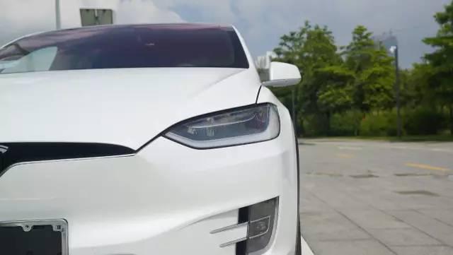 小试回头率超高的特斯拉Model X，有你想不到的上瘾体验！