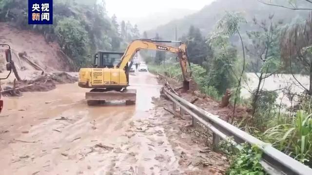 列车停运！航班延误！河水倒灌！多省份遭遇强降雨