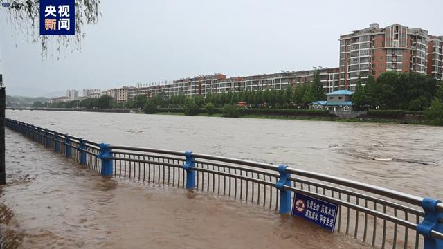 列车停运！航班延误！河水倒灌！多省份遭遇强降雨