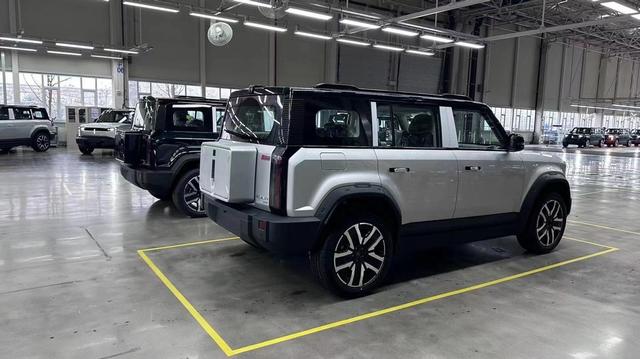 搭载全铝大梁，还有华为同款泊车？iCar 03预售12.98万起