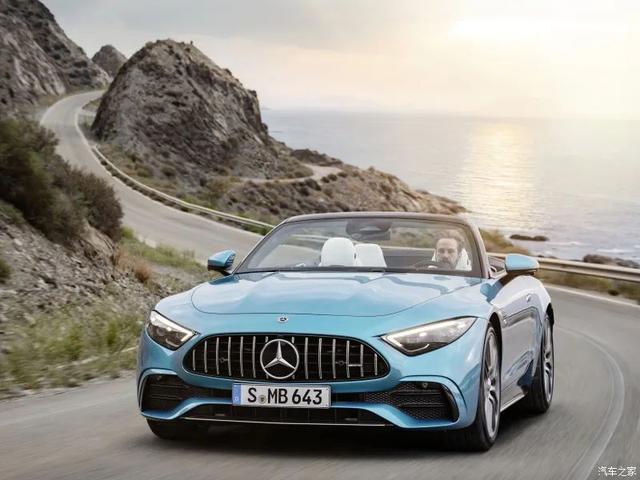 ​AMG SL 43：车标比碗大！拉风赛“牛马”？2.0T却有超380马力