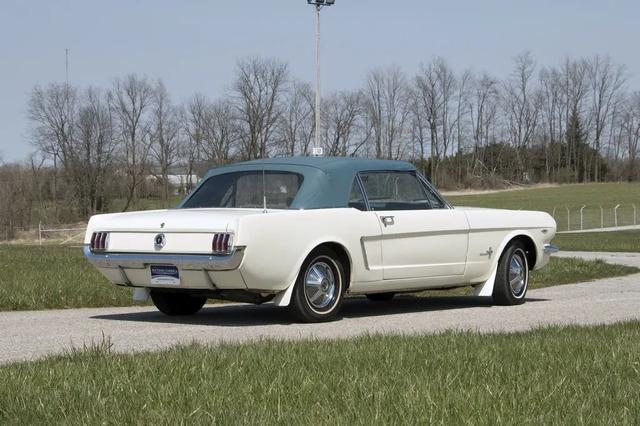 野马的初始形态，1964年Mustang敞篷模型试玩