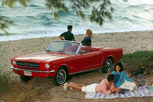 野马的初始形态，1964年Mustang敞篷模型试玩