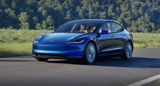 25款极氪007、特斯拉Model 3与智界S7谁才是最强电动轿车