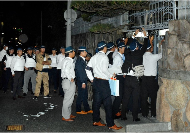 1989年日本女高中生被囚禁，40天遭多人轮流侵犯，死后被封水泥罐