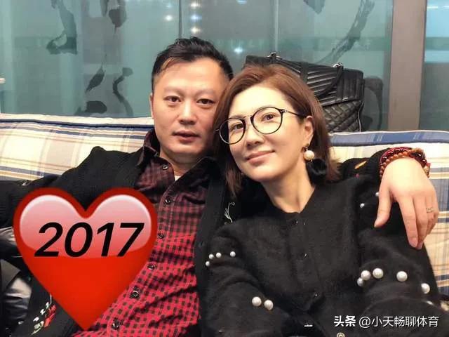 因插刀门事件被迫淡出娱乐圈的边潇潇，13年过去了，她还好吗？