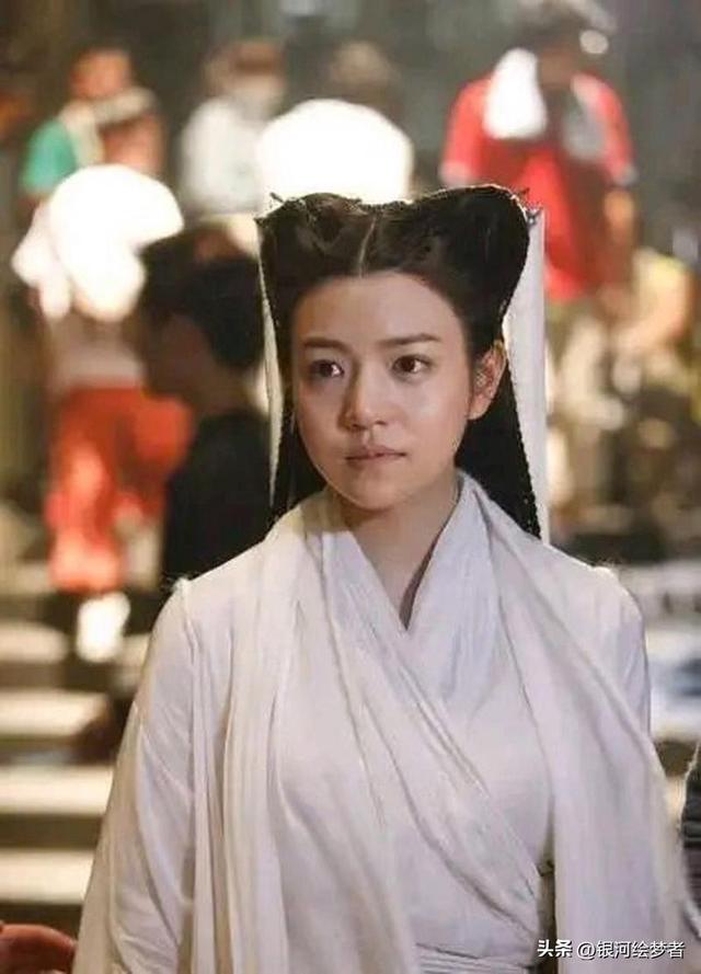 长相磕碜却演“绝世美女”，丑不自知的5位女星，到底谁给的自信