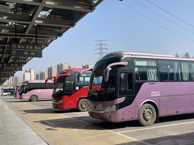 今日起 河南多地汽车站加开热门班线