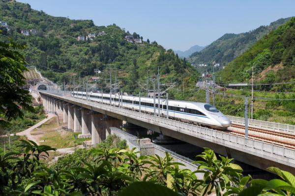 6月20日起，四川到这些地方动车直达