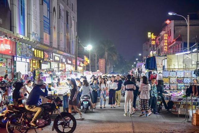 北海的发展全靠外地人？一句话，让北海人吵翻了