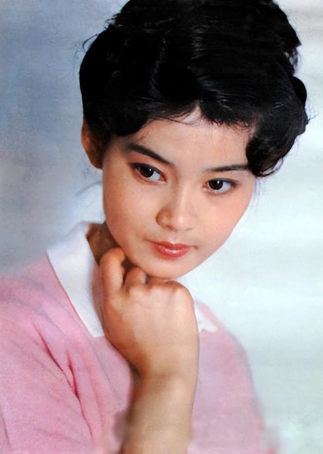 80年代影坛群芳谱：谁才是第一美女？