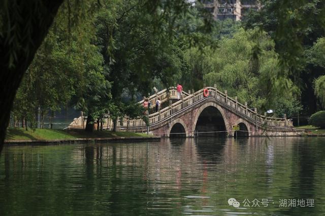 分久必合？湖南这两个顶流“网红”有什么奇妙缘分