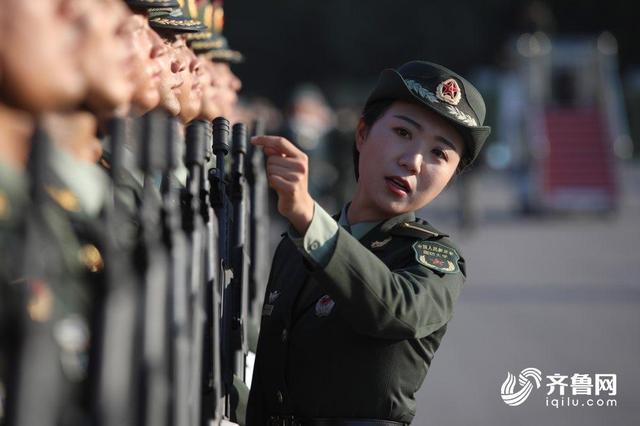 学霸方队！美女教练！首次亮相国庆阅兵的院校科研方队教练是山东这名96后